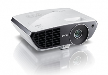 Проектор BenQ W700 для домашнего кинотеатра