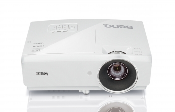 Проектор BenQ MH750 Проектор BenQ MH750